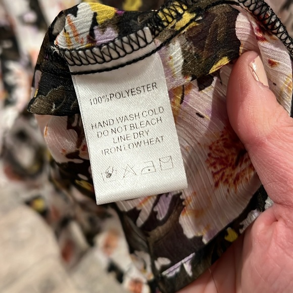 006 - Picture 2 of 2